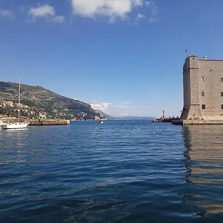 Rina - Old Town Dubrovnik